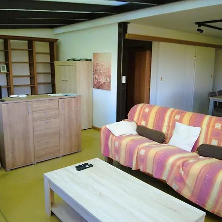 Gasthuis Ecrin Independant Aat